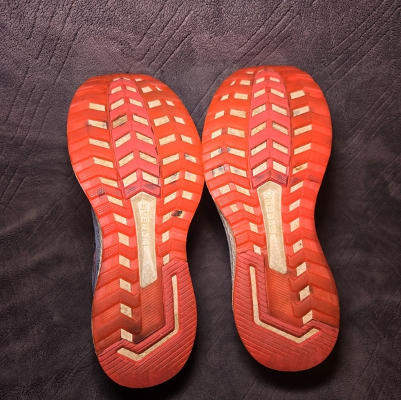 Saucony Triumph ISO Running Shoes Womens Sz 11 Athletic Sneakers Trainers Blue. - Picture 7 of 9